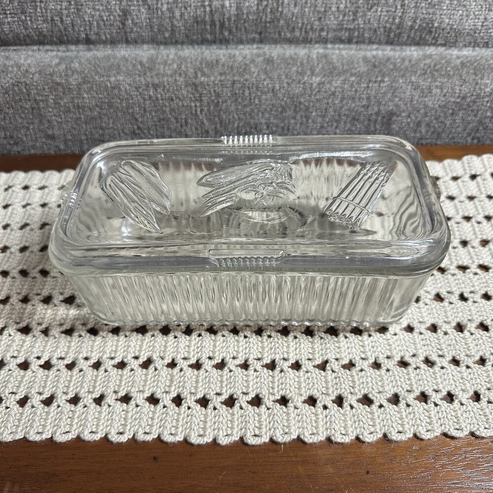 Vtg 1940s Federal Glass Clear Ribbed Refrigerator Dish w/ Embossed Vegetable Lid